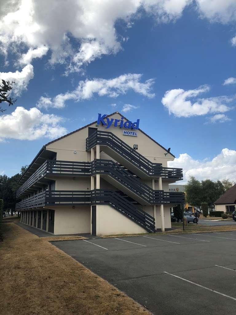 凯里亚德酒店-里尔北龙克 外观 照片