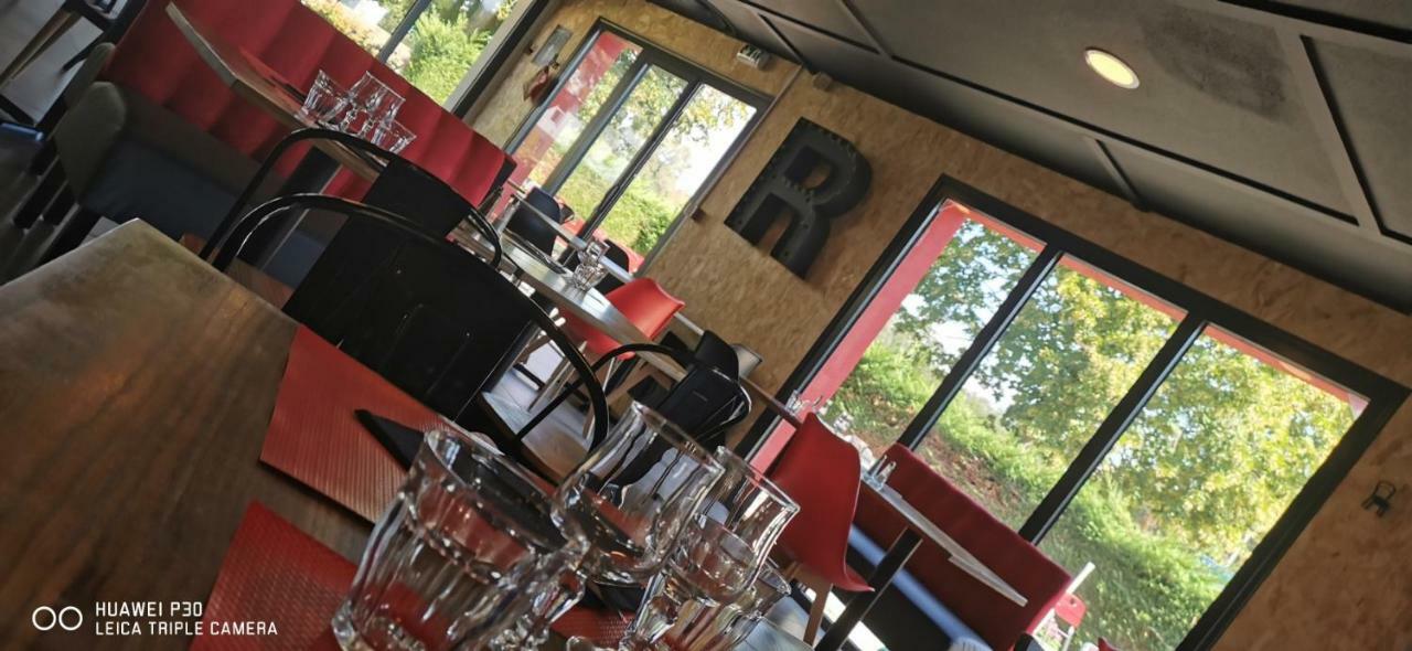 凯里亚德酒店-里尔北龙克 外观 照片